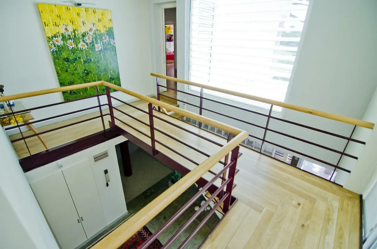 Villa Lake View クアルテイラ